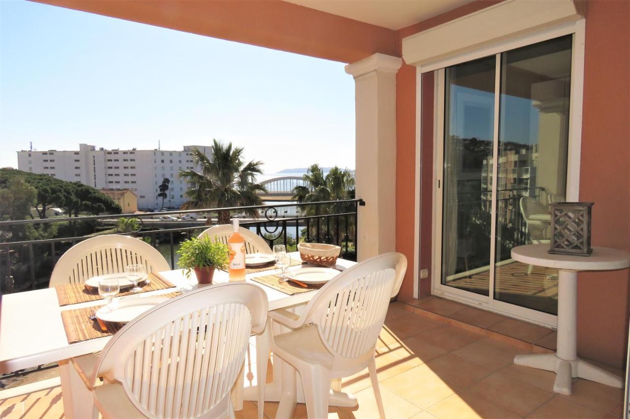 Port Marine Apartment